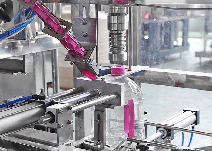 大瓶水亚洲午夜成人网站设备