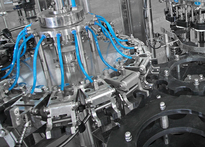 玻璃瓶碳酸饮料午夜精品无码